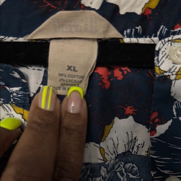 White Long Sleeve Boxy Painters Blouse with pockets - Picture 2 of 5